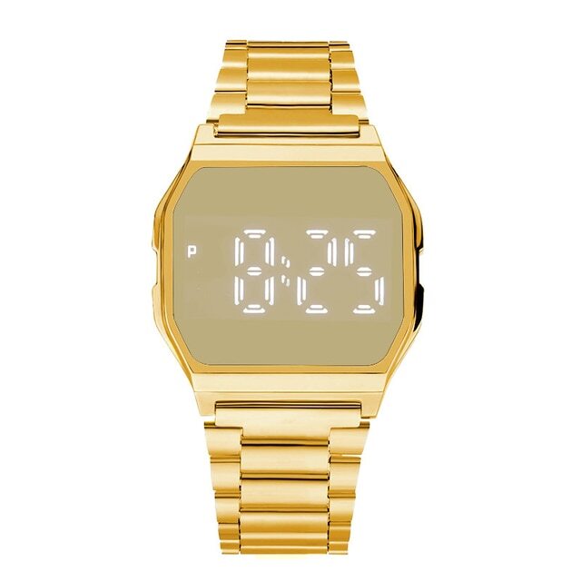 Часовник "Luxury LED Gold"